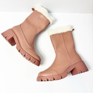 CAPE ROBBIN WIATT WOMEN SHERPA FAUX FUR BOOTS SIZE 8 NEW WITHOUT BOX